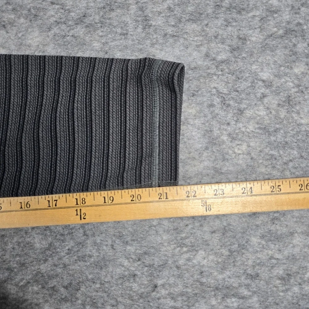 Lululemon Womens Gray Striped Wunder Under Crop Leggings 4